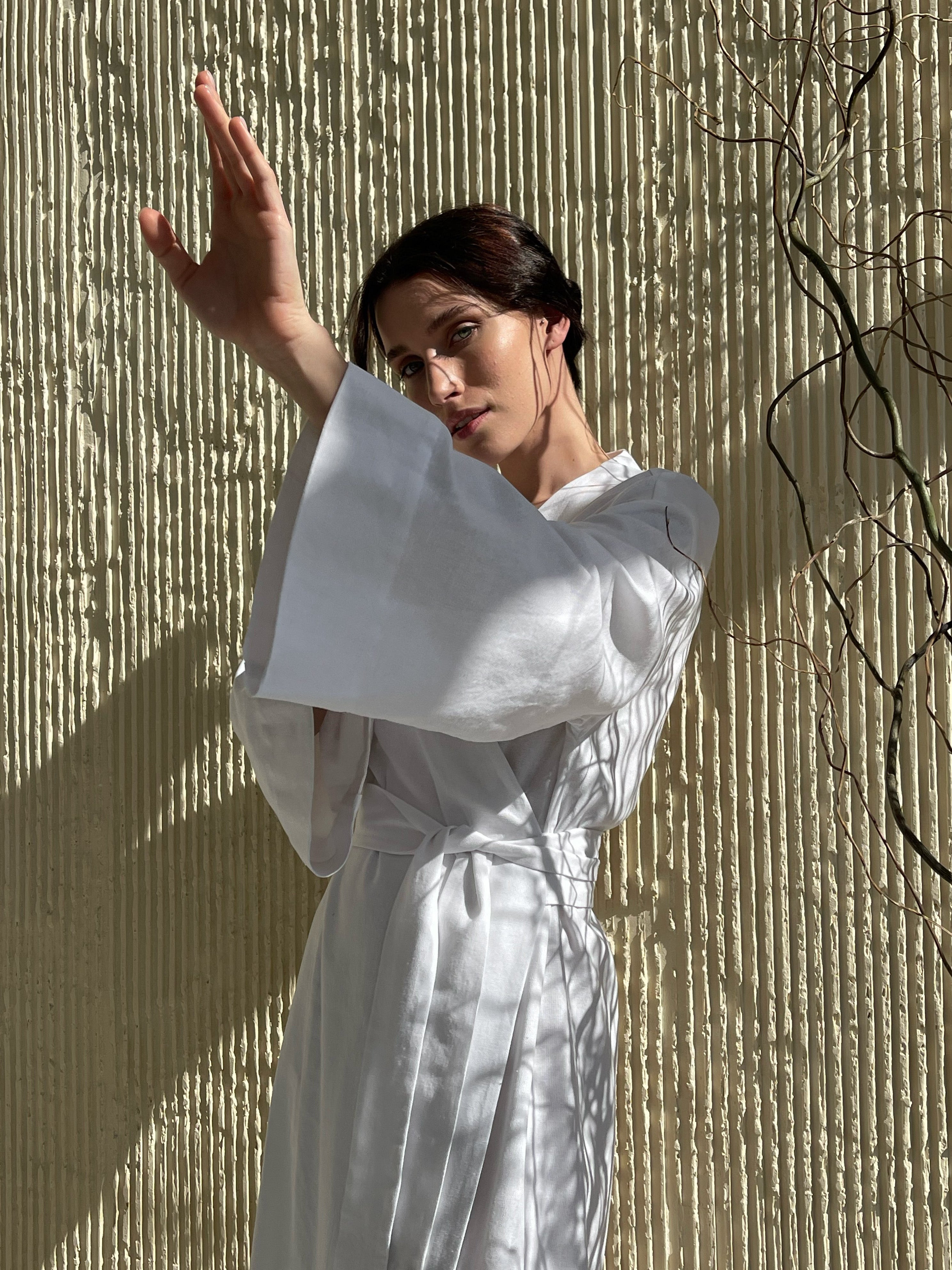 Лляна сукня-кімоно