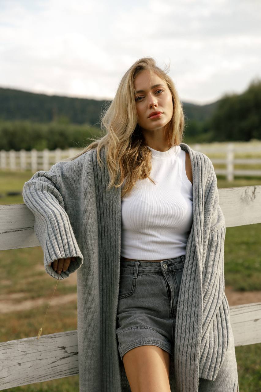 В'язаний кардиган Diora
