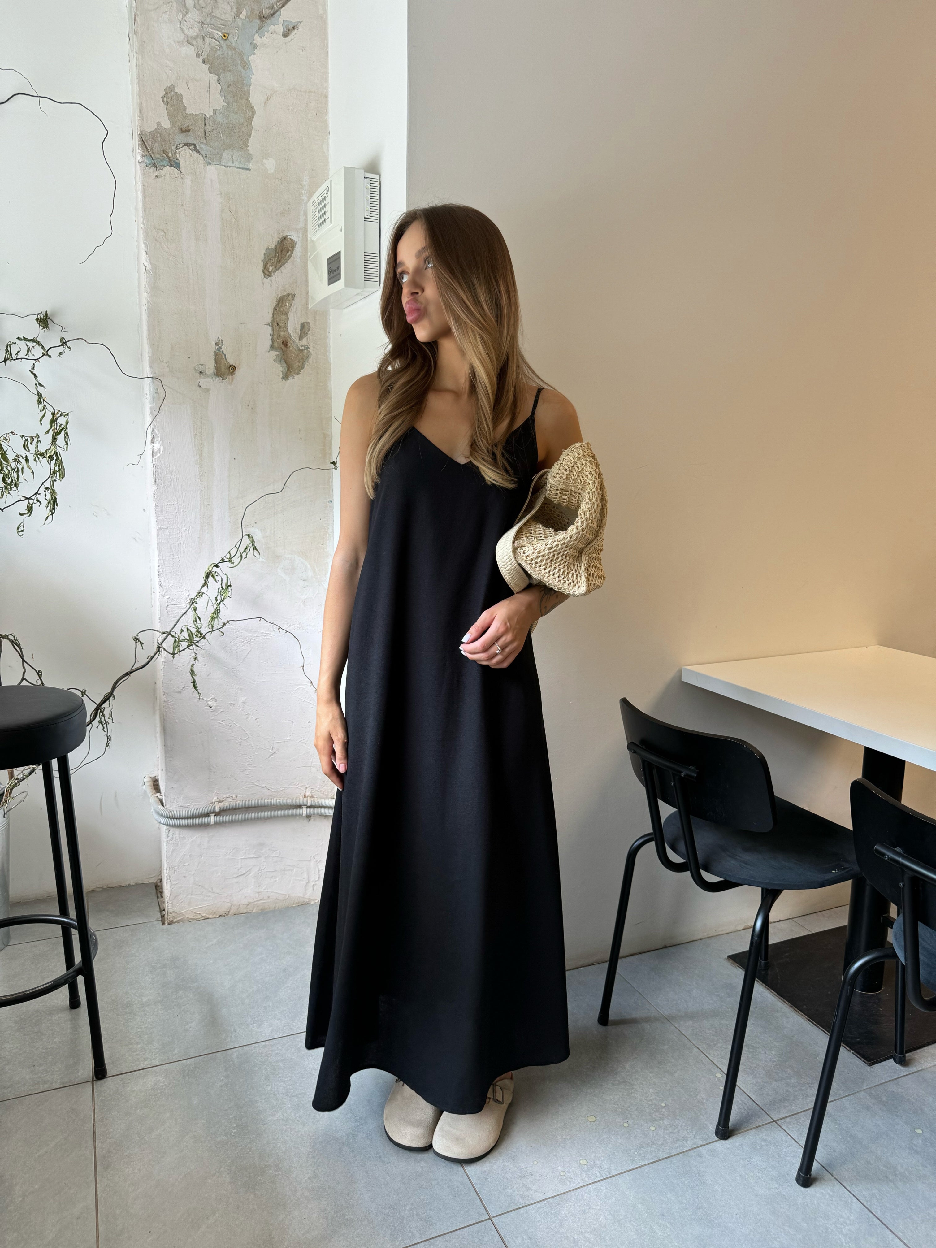 Лляний сарафан на зав'язках maxi