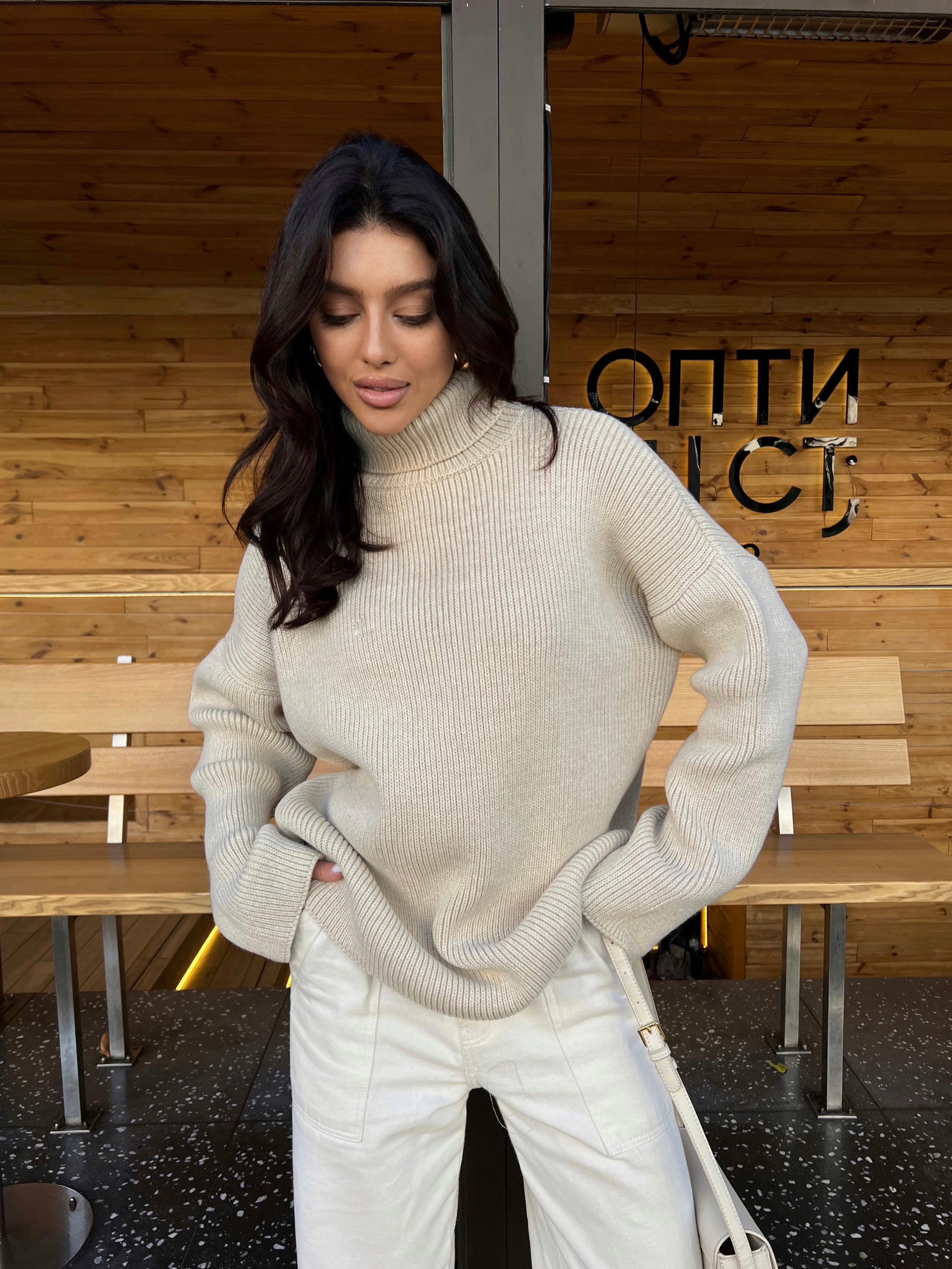 Об'ємний светр Cozy