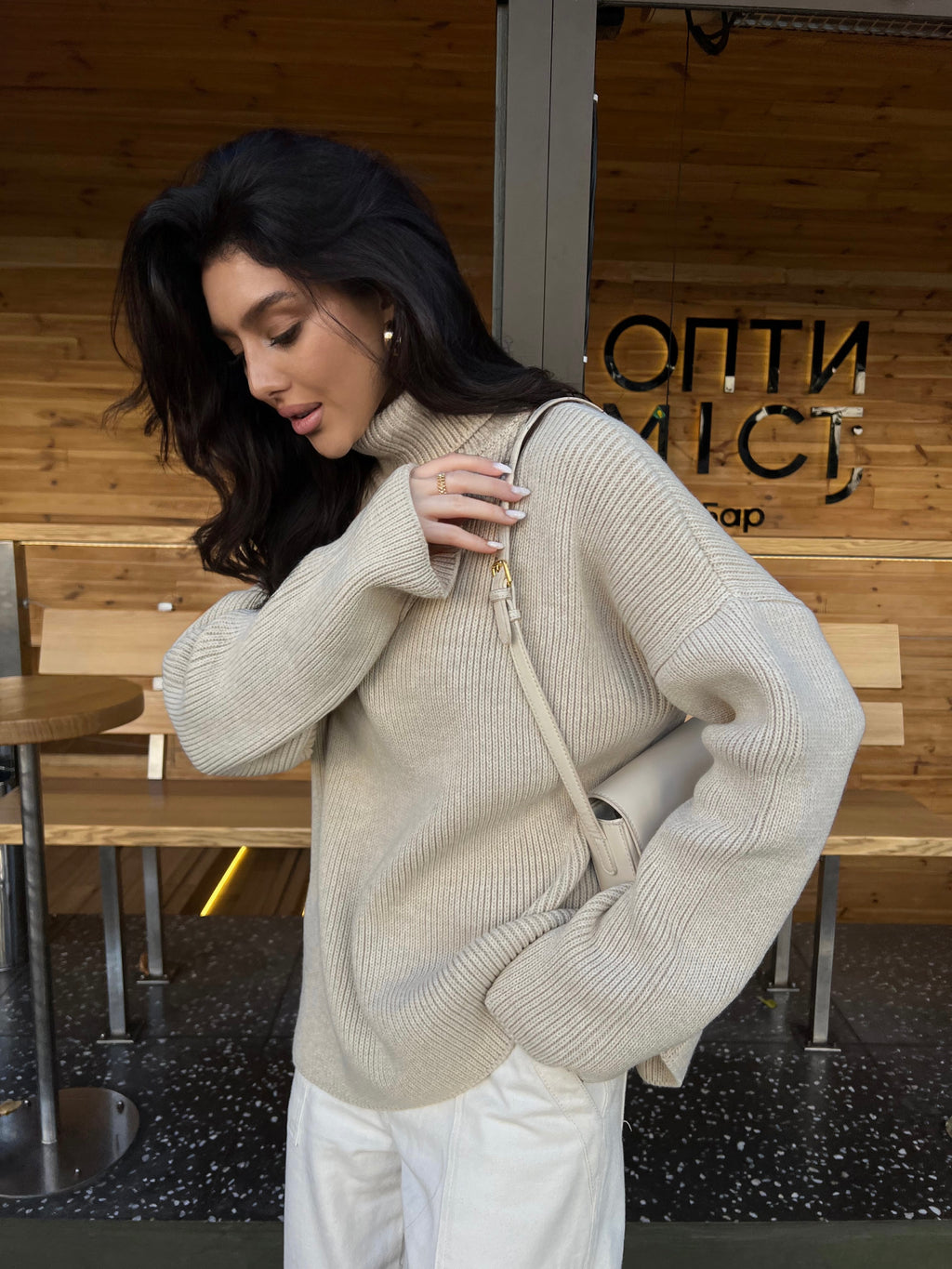 Об'ємний светр Cozy