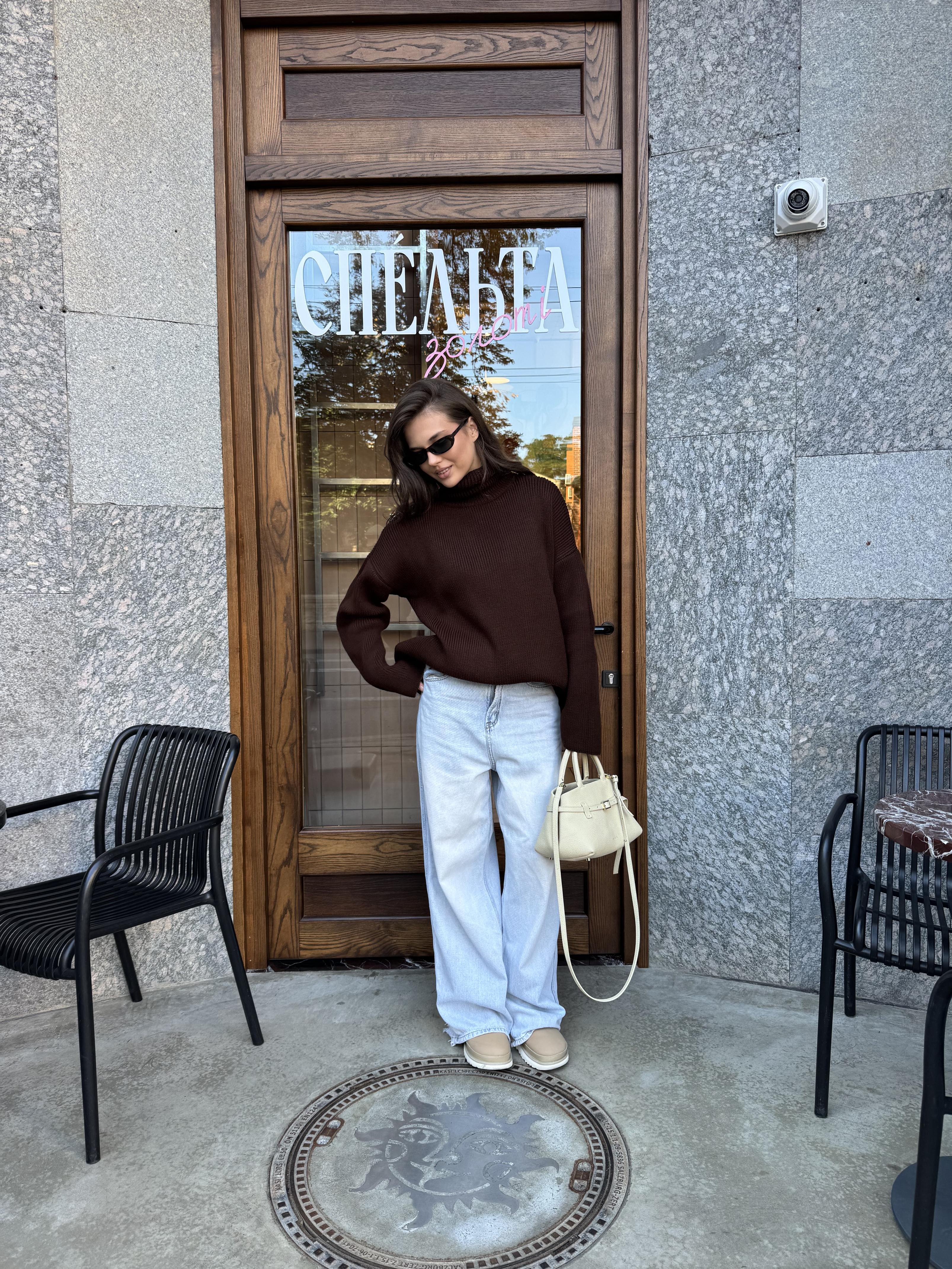 Об'ємний светр Cozy