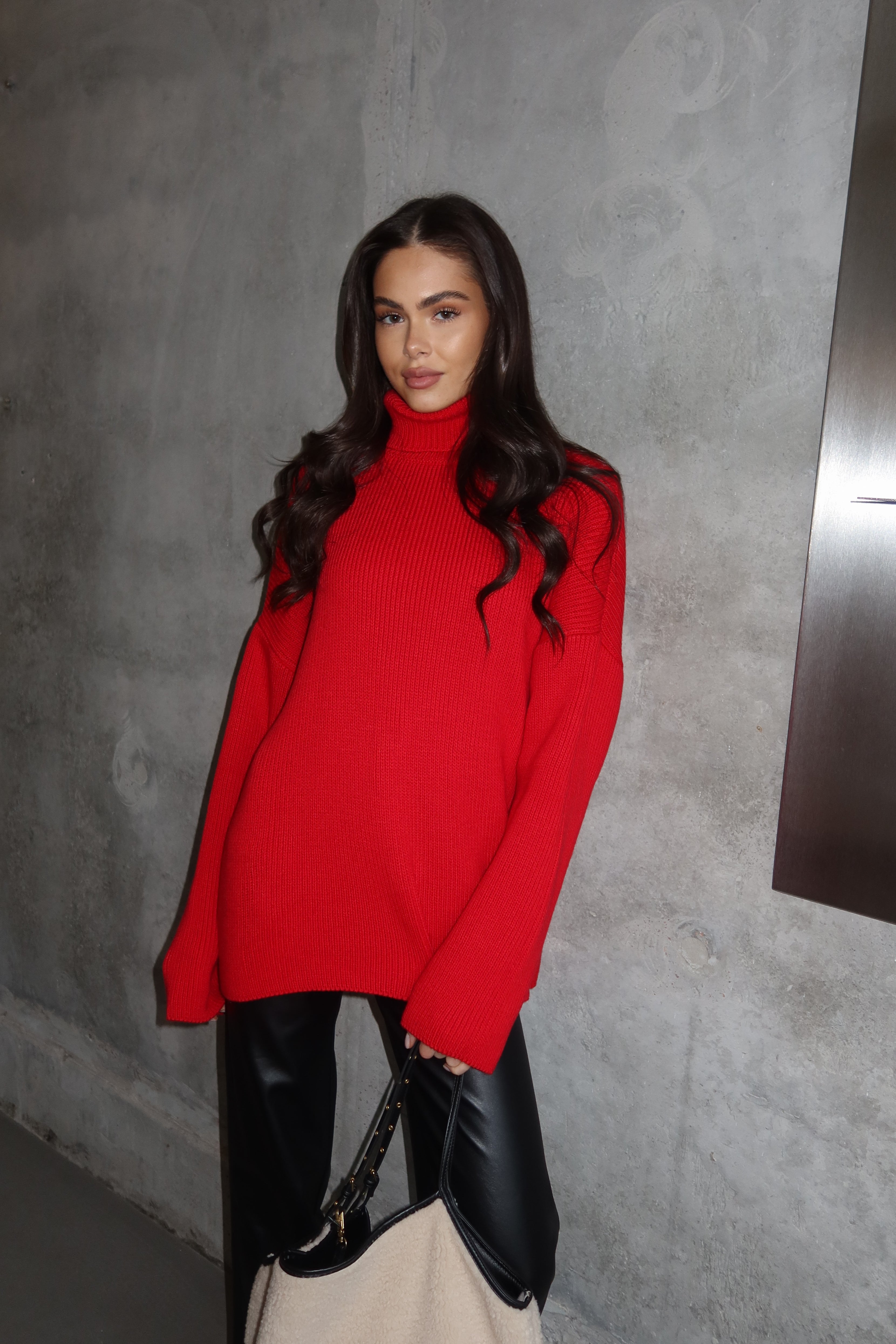 Об'ємний светр Cozy